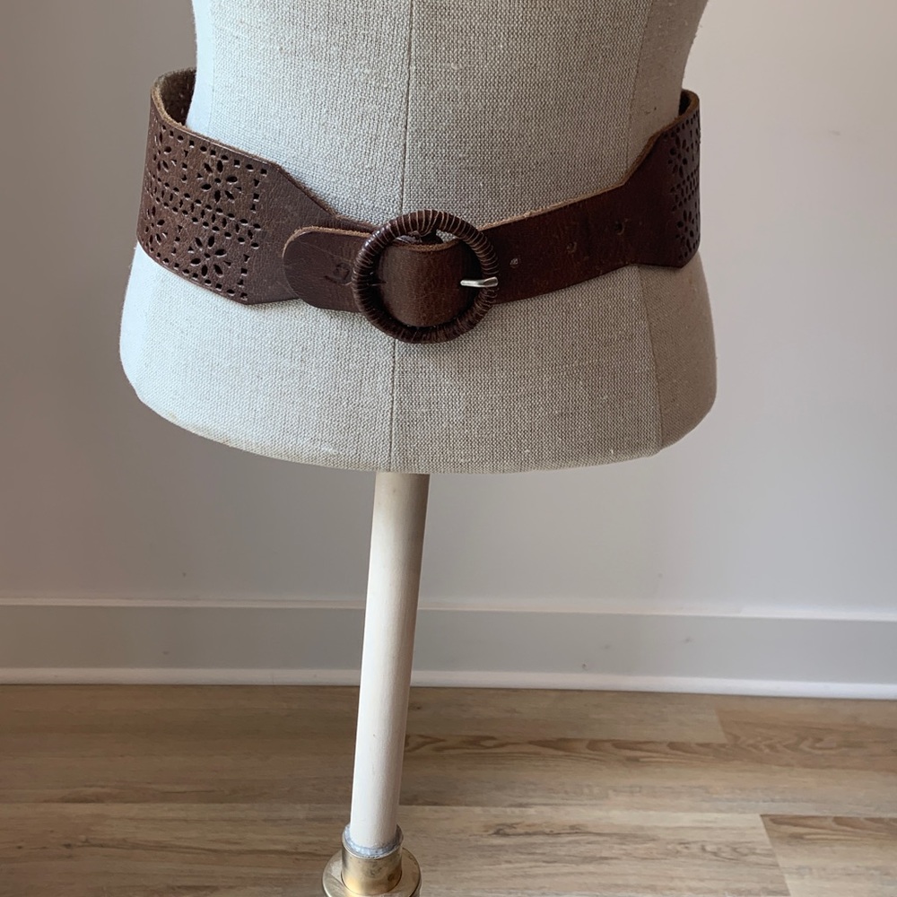 Leather belt